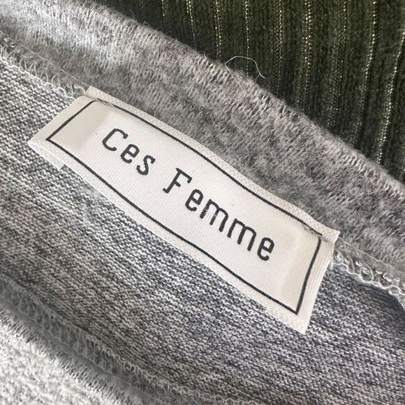 Ces Femme Grey Flutter Sleeve Detial Soft Top EUC - Picture 7 of 7